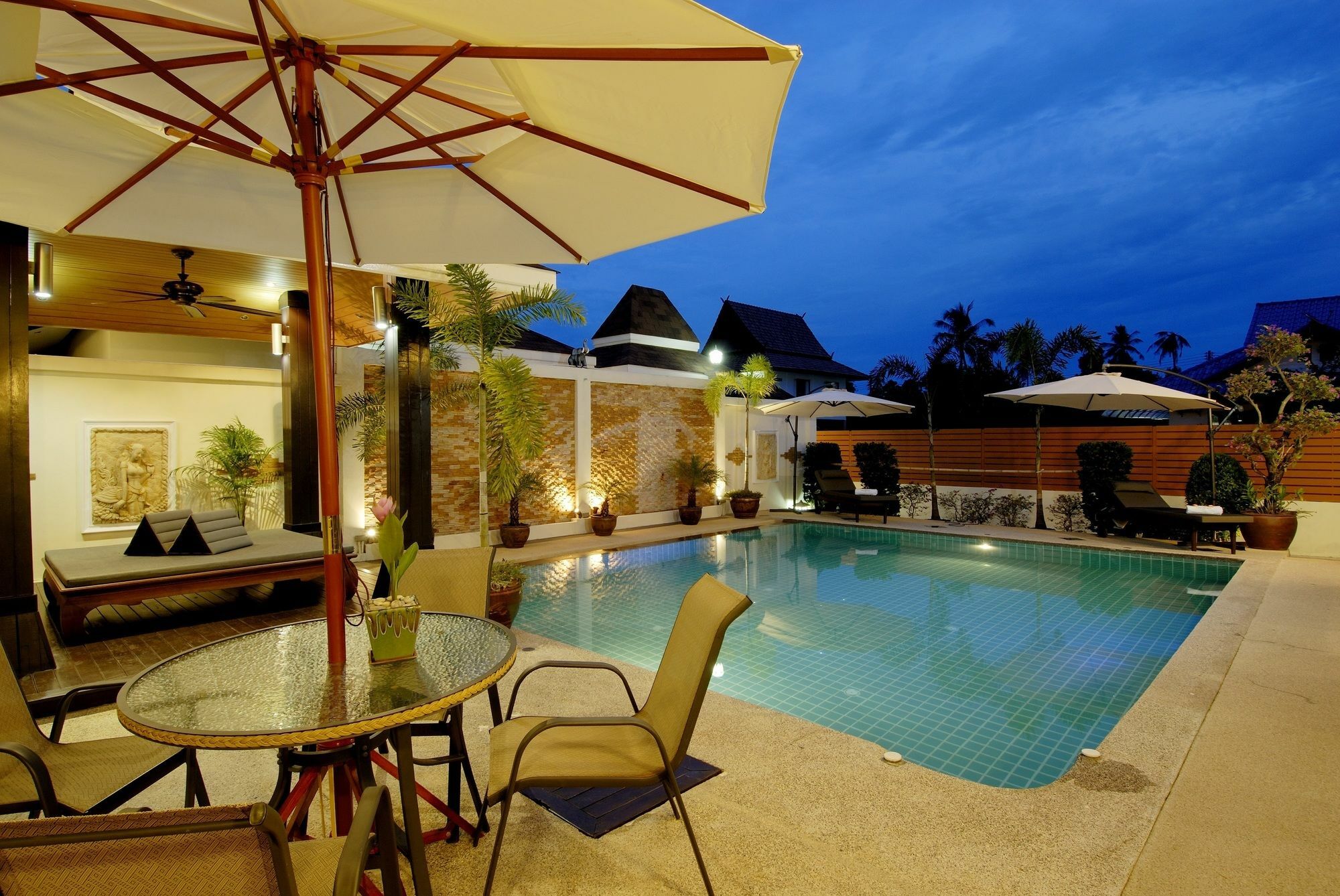 The Iris Pool Villa Rawai Екстер'єр фото