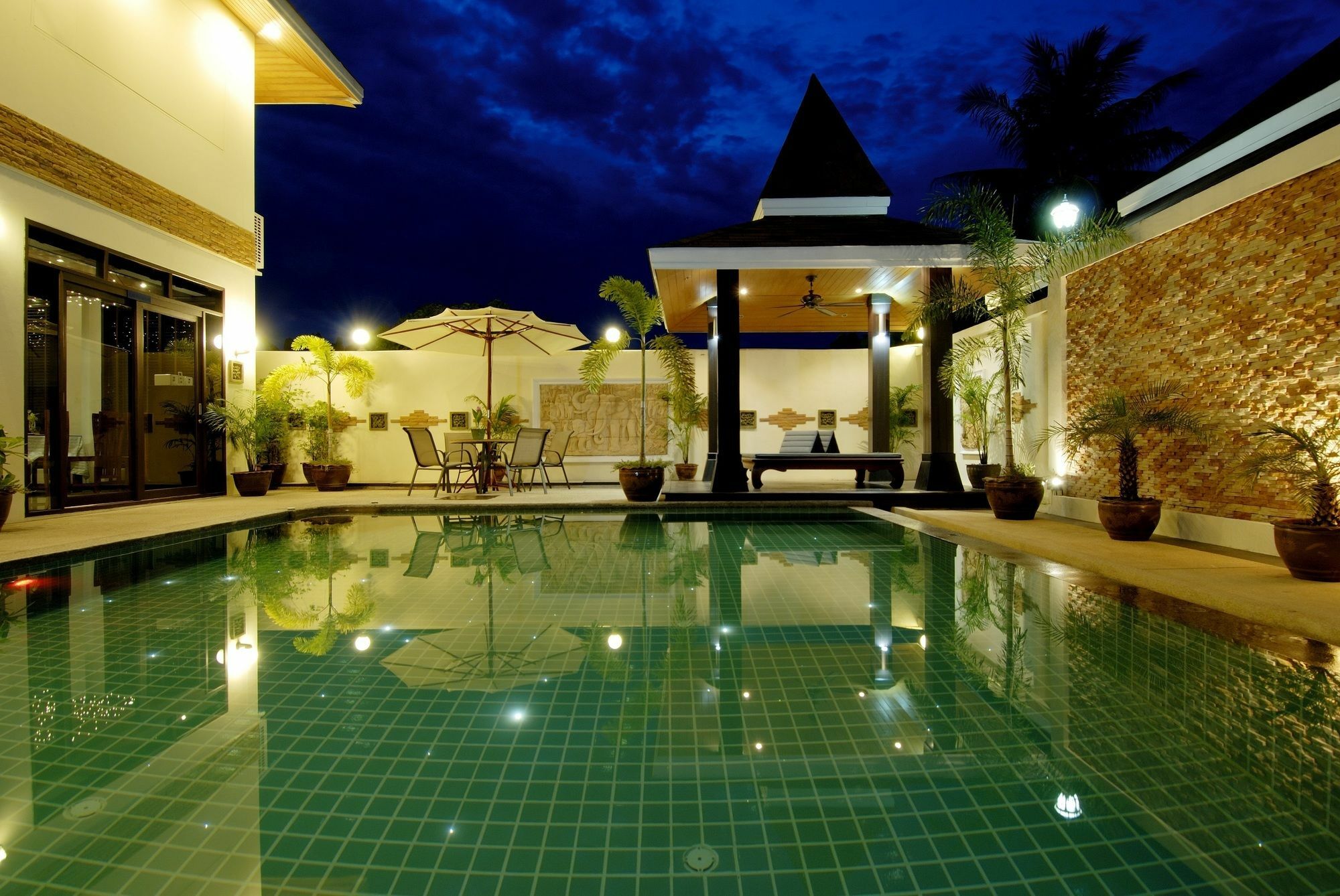 The Iris Pool Villa Rawai Екстер'єр фото